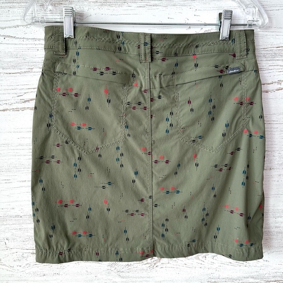 EDDIE BAUER Southwest Floral Nylon Skirt Skort Golf Outdoor Hiking 2 Green - Picture 4 of 10
